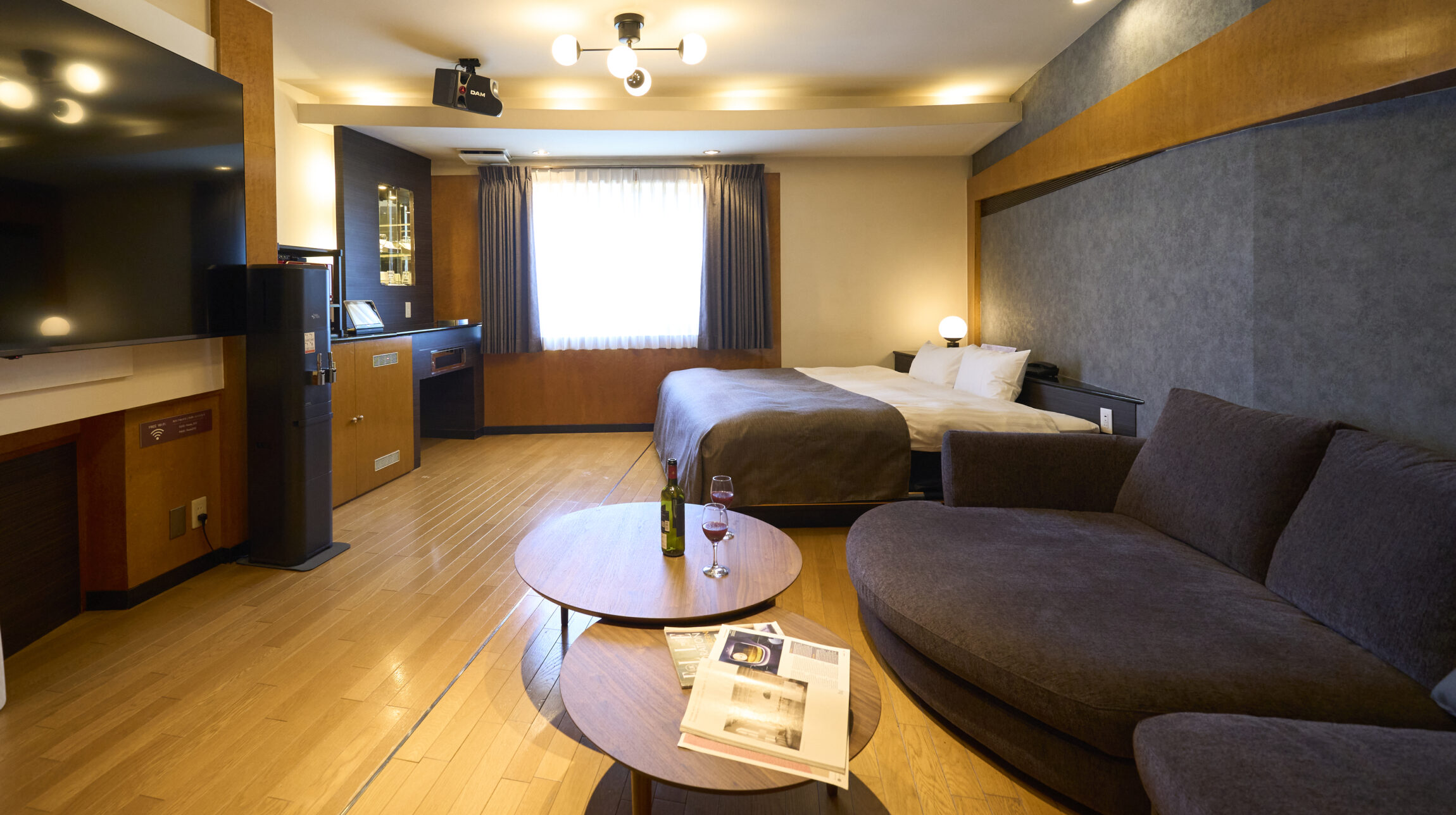 HOTEL FIESTA 葉山